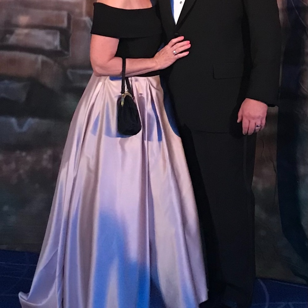 Betsy & Adam Classic Black Dress